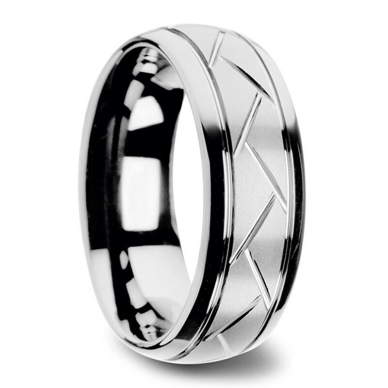 Metal Ring With Zigzag Pattern / and Rings in Black and Silver / Cool Jewelry