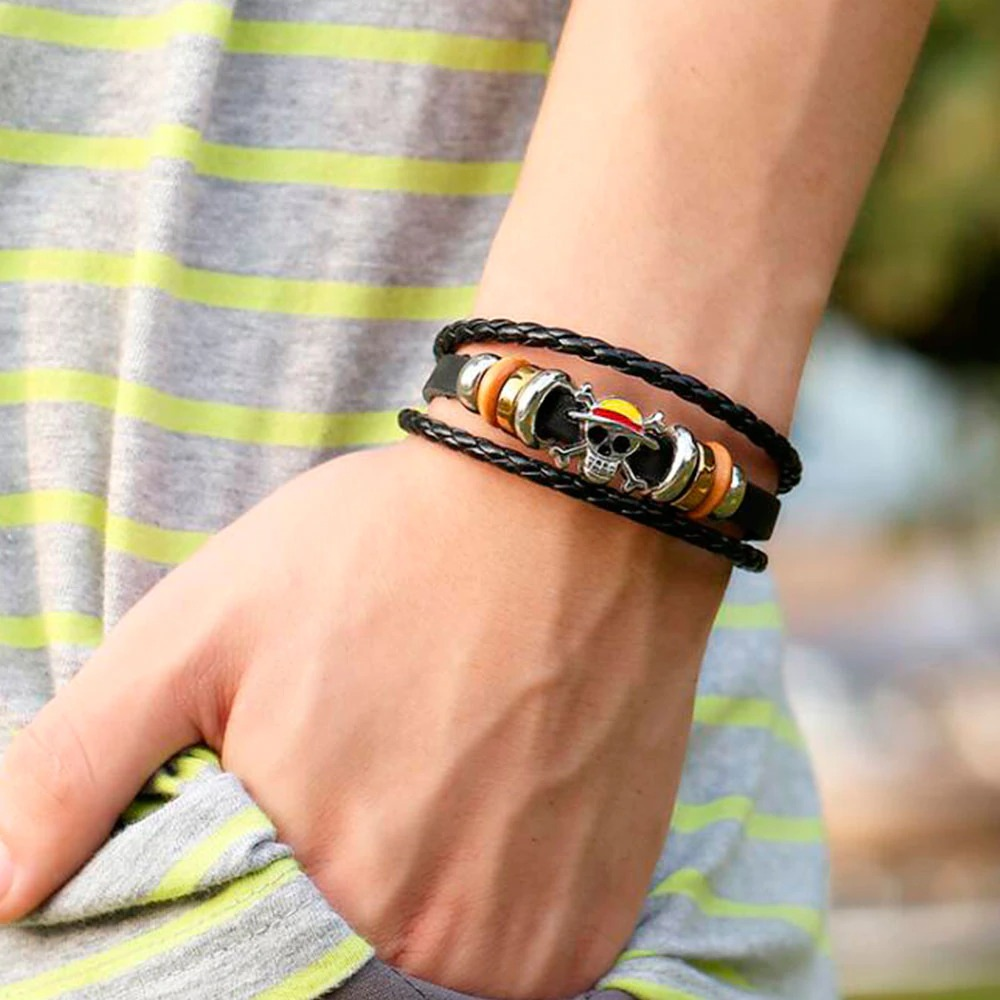 Pu Leather Bracelet With Skull / Punk Bangle Handmade With Bead and Alloy