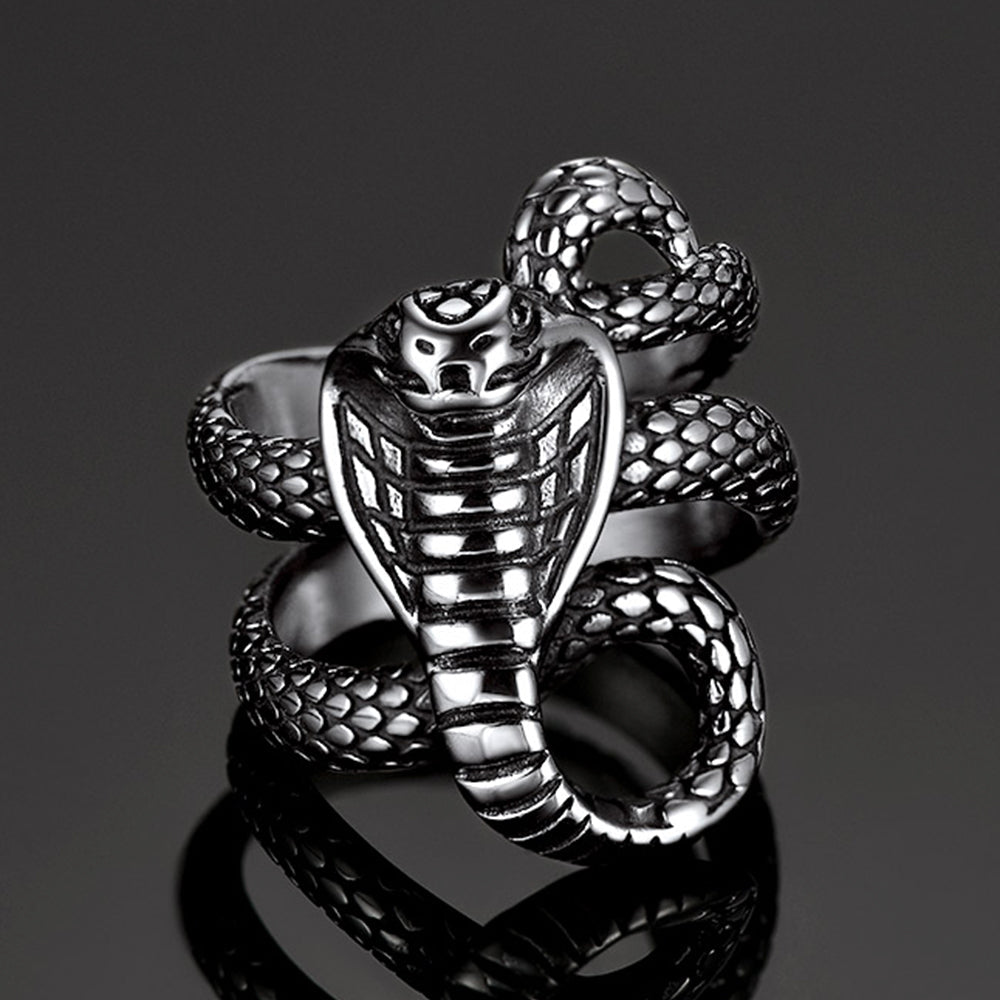 Gothic Punk Cobra Snake Ring for