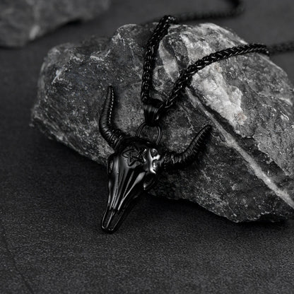 Flash Satanic Bull Cow Skull Necklace With Invert Pentagram for