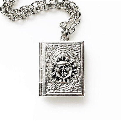 Mystic Guardians Enchanted Locket Collection