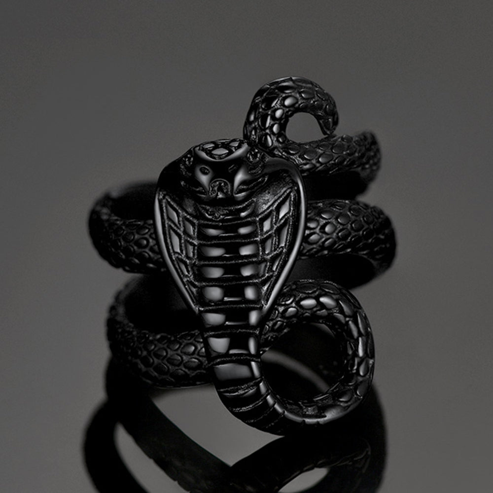 Gothic Punk Cobra Snake Ring for