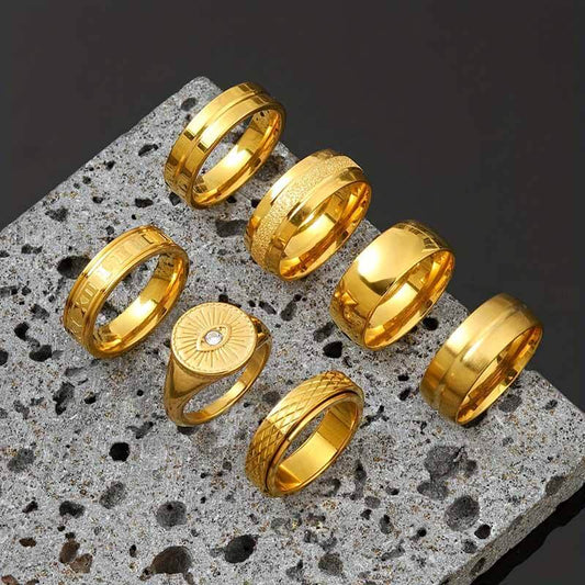 7pcs Simple Gold Demon Eye Versatile Stainless Steel Ring Set