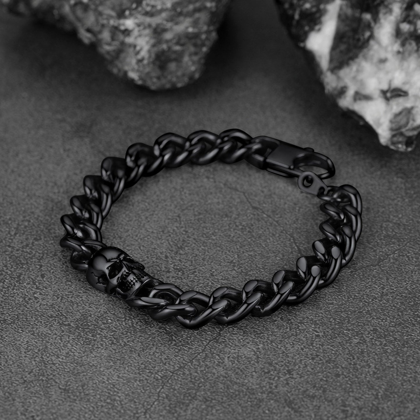 Gothic Heavy Cuban Chain Skull Bracelet for in Stainless Steel
