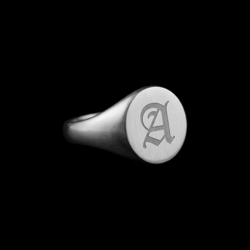 Custom Circle Signet Ring