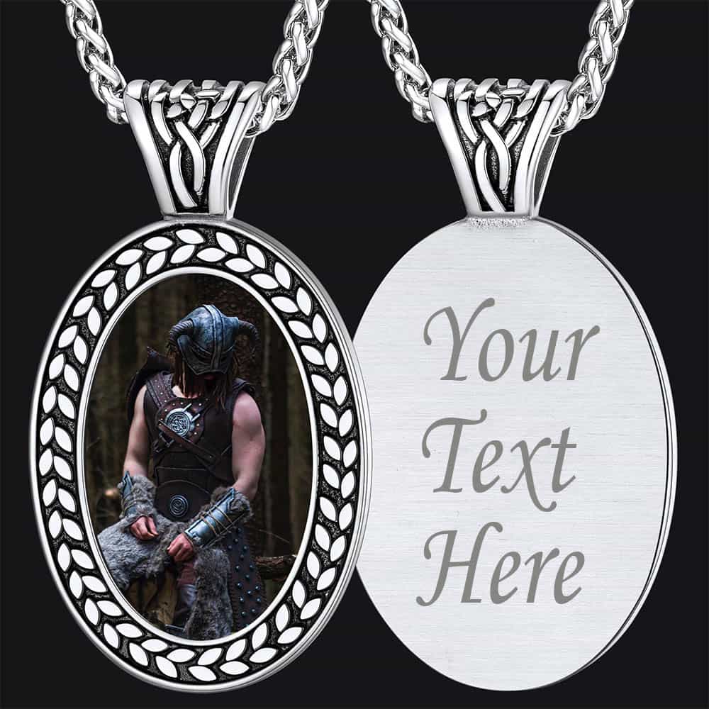 Oval Customized Photo Necklace With Picture for