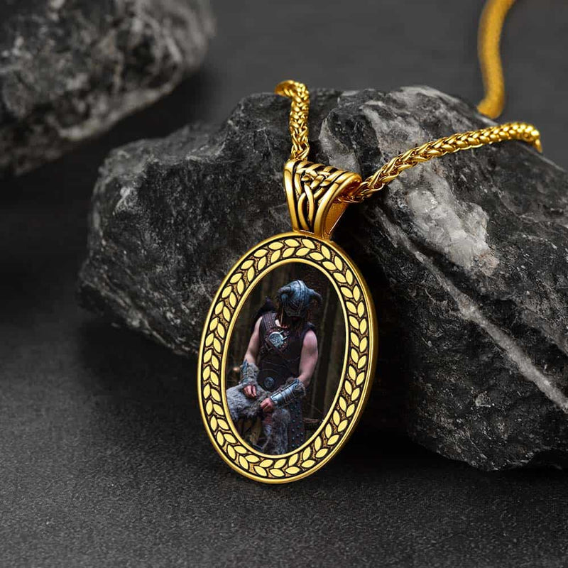 Oval Customized Photo Necklace With Picture for