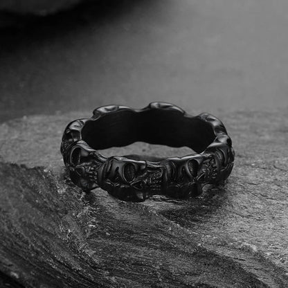 Punk Skull Statement Band Ring for in Stainless Steel