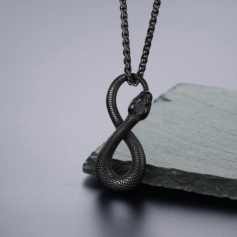 Punk Eight Pythons Infinity Snake Necklace for