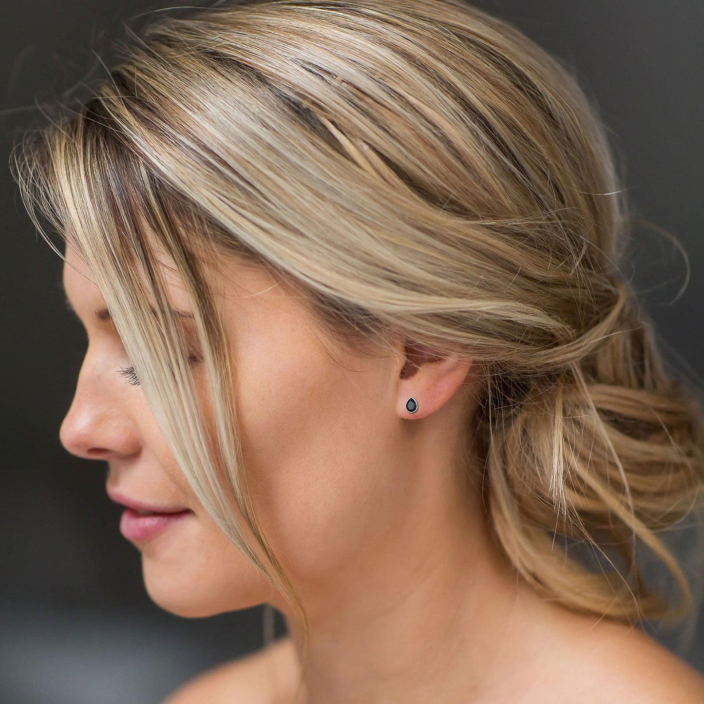 Flash Silver Water Drop Cubic Zirconia Stud Earrings for