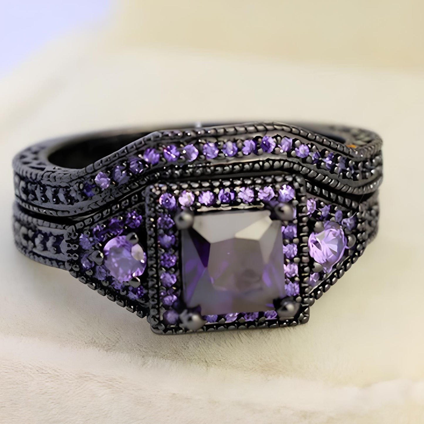 Shadowseer’s Amethyst Throne Ring