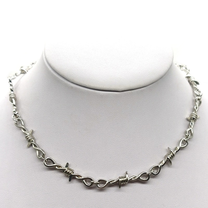 Barbed Wire Iron Gothic Necklace / and Metal Chain Choker With Thorns
