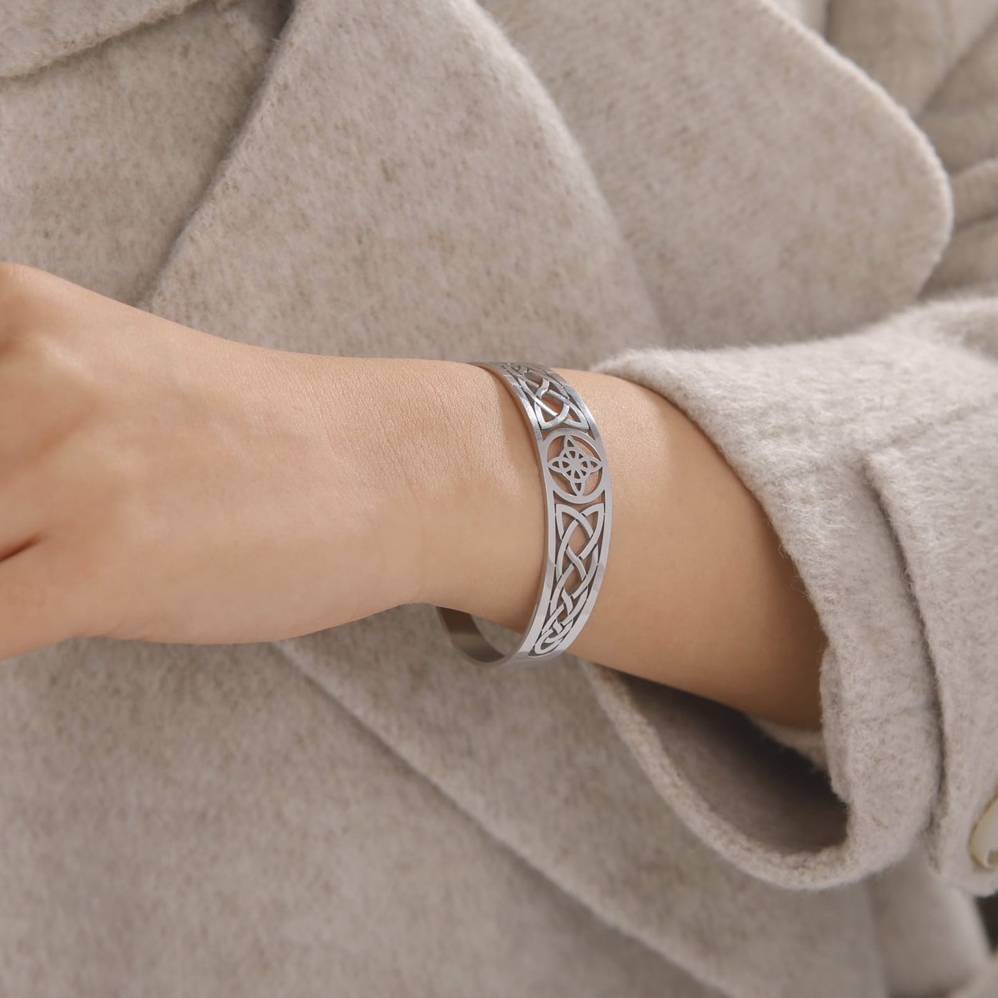 Witches Knot Protection Bracelet