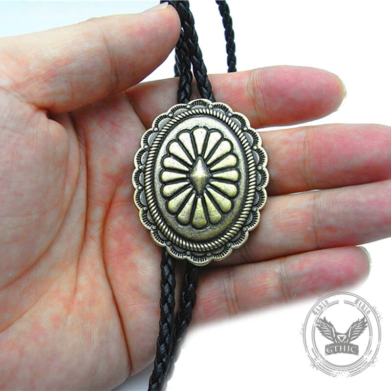 Celtic Pattern Western Cowboy Alloy Bolo Tie