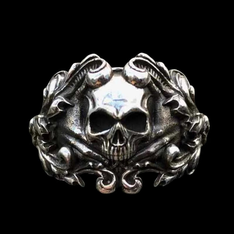 Demask Skull Ring