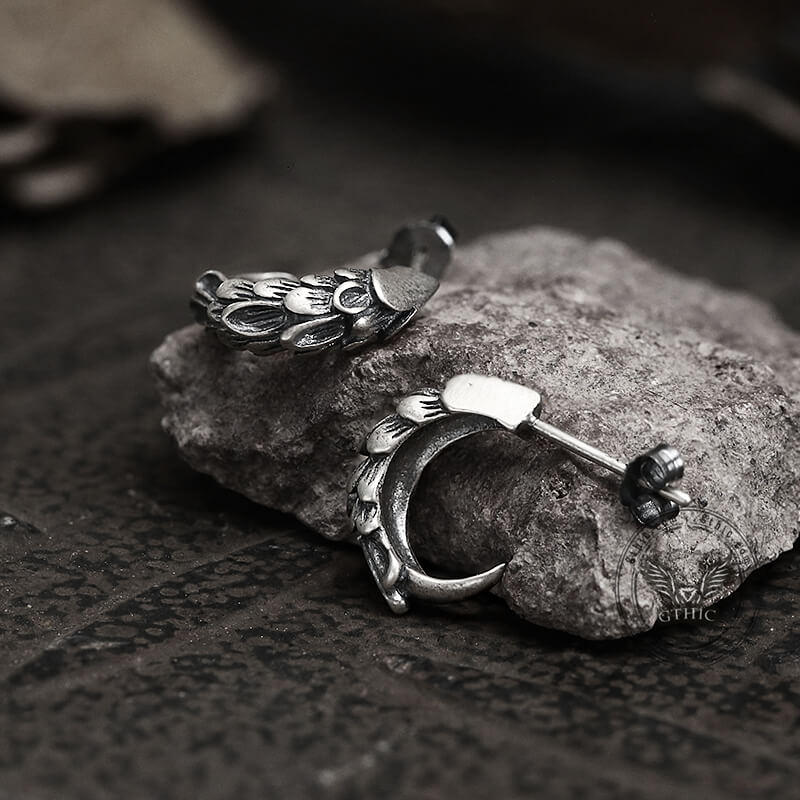 Eagle Claw Sterling Silver Stud Earrings