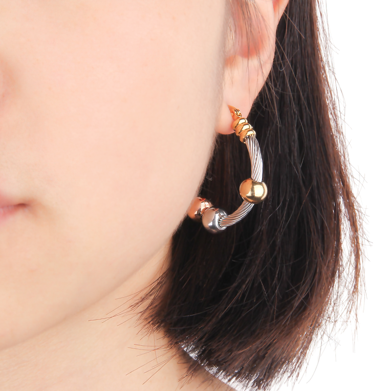 Stainless Steel Earrings in Silver Colour / Jevelry for