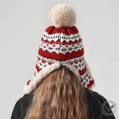 Geometric Patterned Knit Trapper Hat
