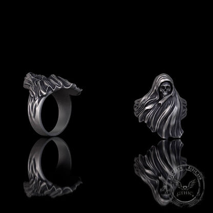 Gothic Cape Skull Sterling Silver Ring