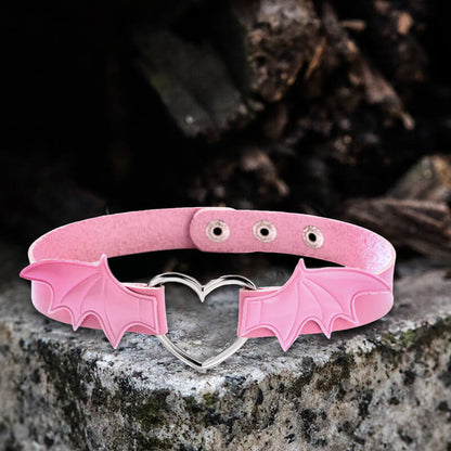 Gothic Heart Bat Wings Alloy Pu Leather Choker Necklace