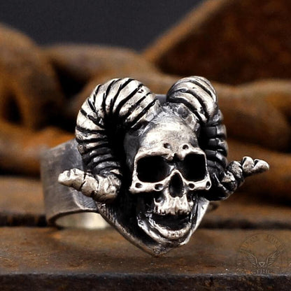 Horn Brass Skull Ring