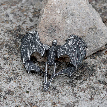 Heart Shape Skeleton Stainless Steel Skull Pendant