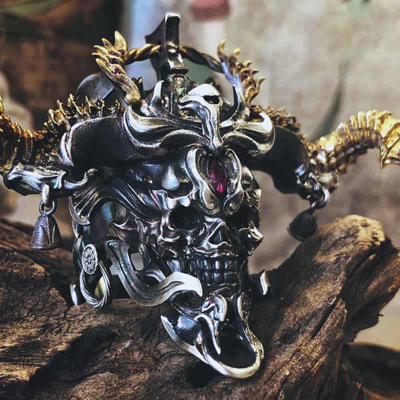 Imperial Horned Skull Gemstone Sterling Silver Ring