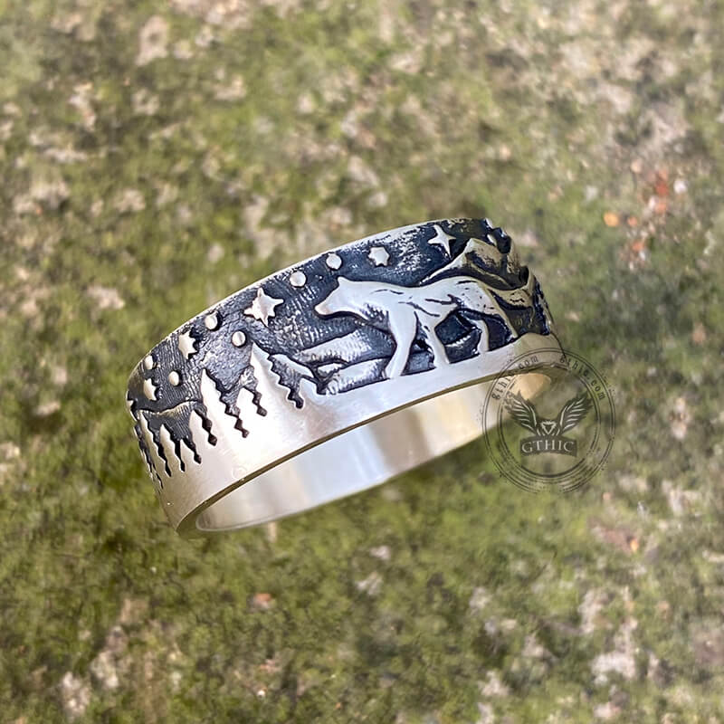 Loyal Wolf Pattern Sterling Silver Embossed Ring