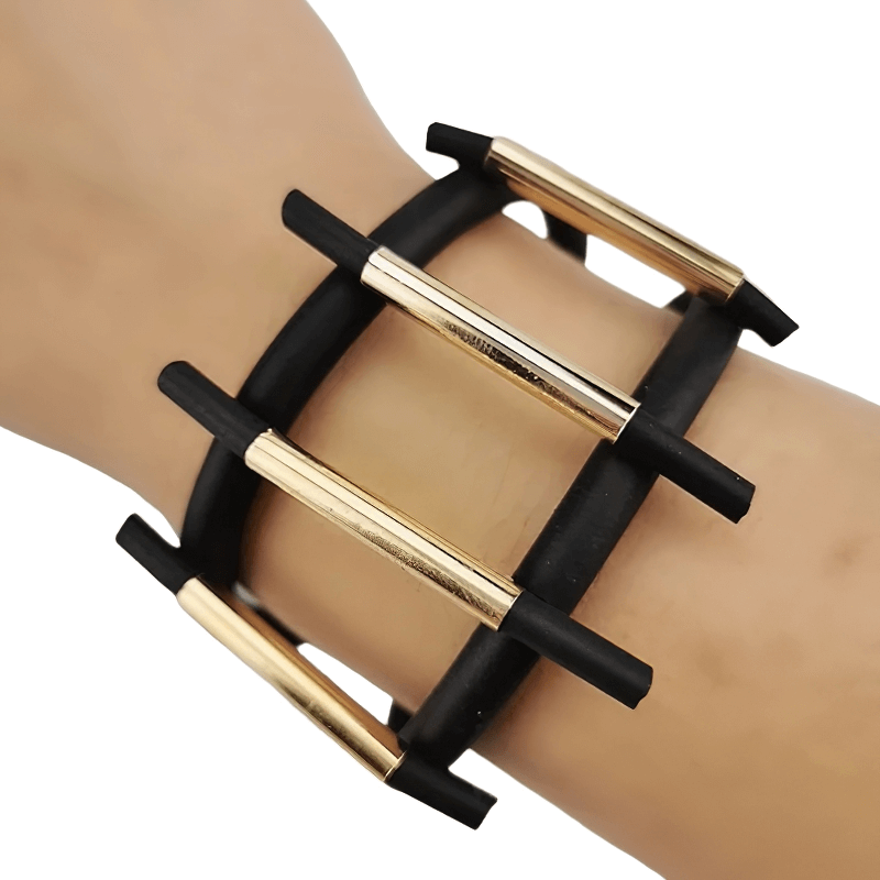 Black Color Charm Bracelets With Magnetic Clasp / Punk Style Rubber Wide Bracelets