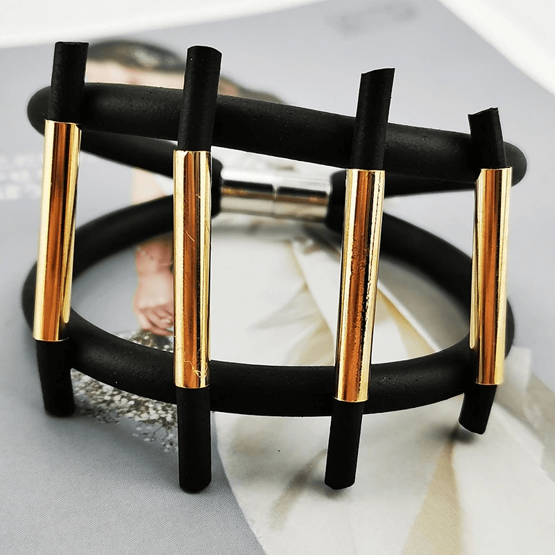 Black Color Charm Bracelets With Magnetic Clasp / Punk Style Rubber Wide Bracelets