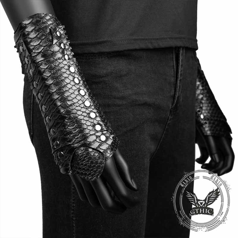 Medieval Retro Snake Pattern Pu Leather Bracers