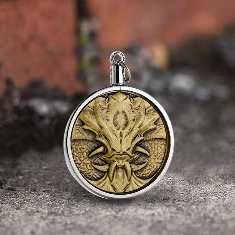 Seven Deadly Sins of Pride Zinc Alloy Hobo Nickel Coin Pendant