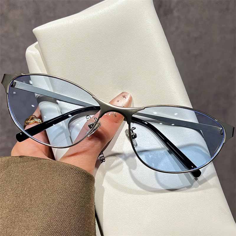 Street Y2k Metal Frame Cat-eye Retro Sunglasses