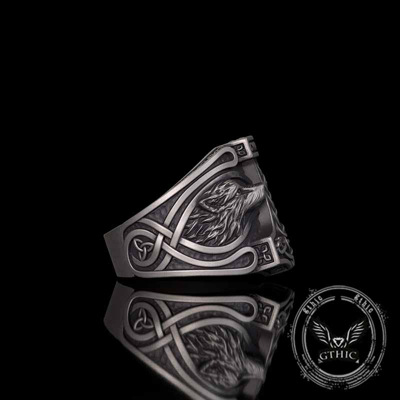 Viking Thor's Hammer Double Wolves Sterling Silver Ring