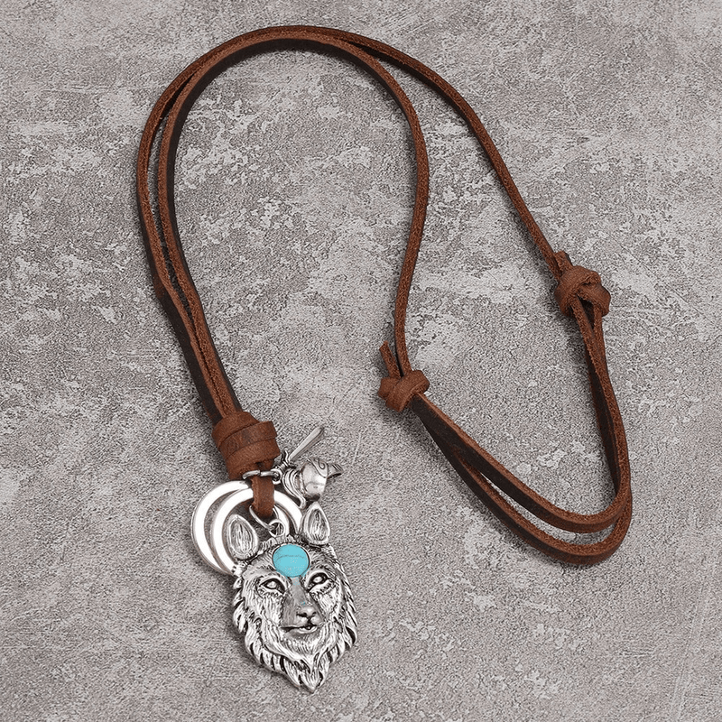 Adjustable Brown Necklace of 100% Genuine Leather / Punk Pendant in Form Wolf Head