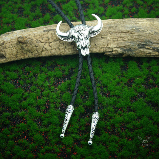 Bull Head Western Cowboy Zinc Alloy Bolo Tie