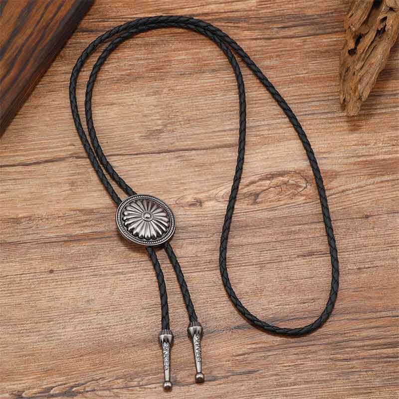 Celtic Pattern Cowboy Alloy Bolo Tie