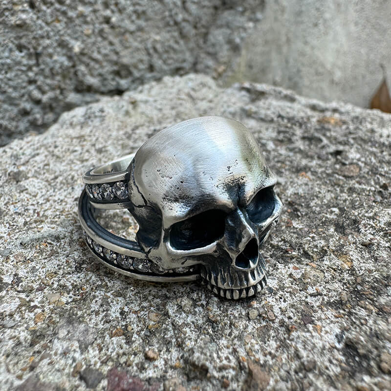 Skull Zircon-set Knot Band Sterling Silver Ring